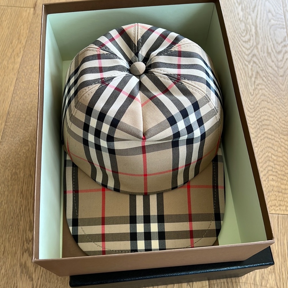 Burberry Hat M